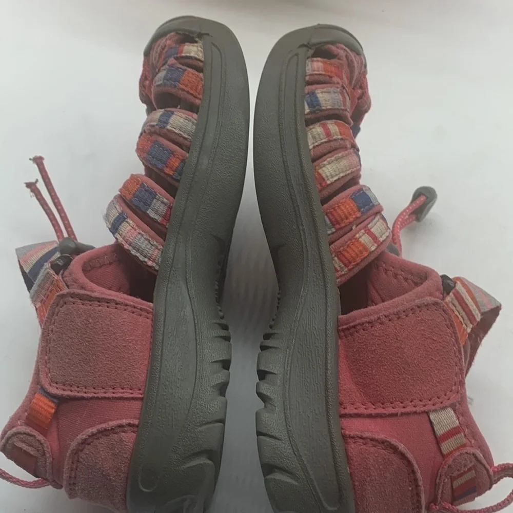 Keen good preowned